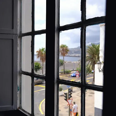 Rooftop Dreamhouse - 3br With Seaviews Holiday home